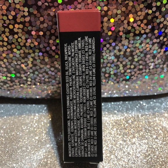 BNIB! MAC Matte Lipstick in MEHR 608 π - Picture 6 of 7